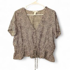 H&M Beige and Black Patterned V-Neck Blouse
